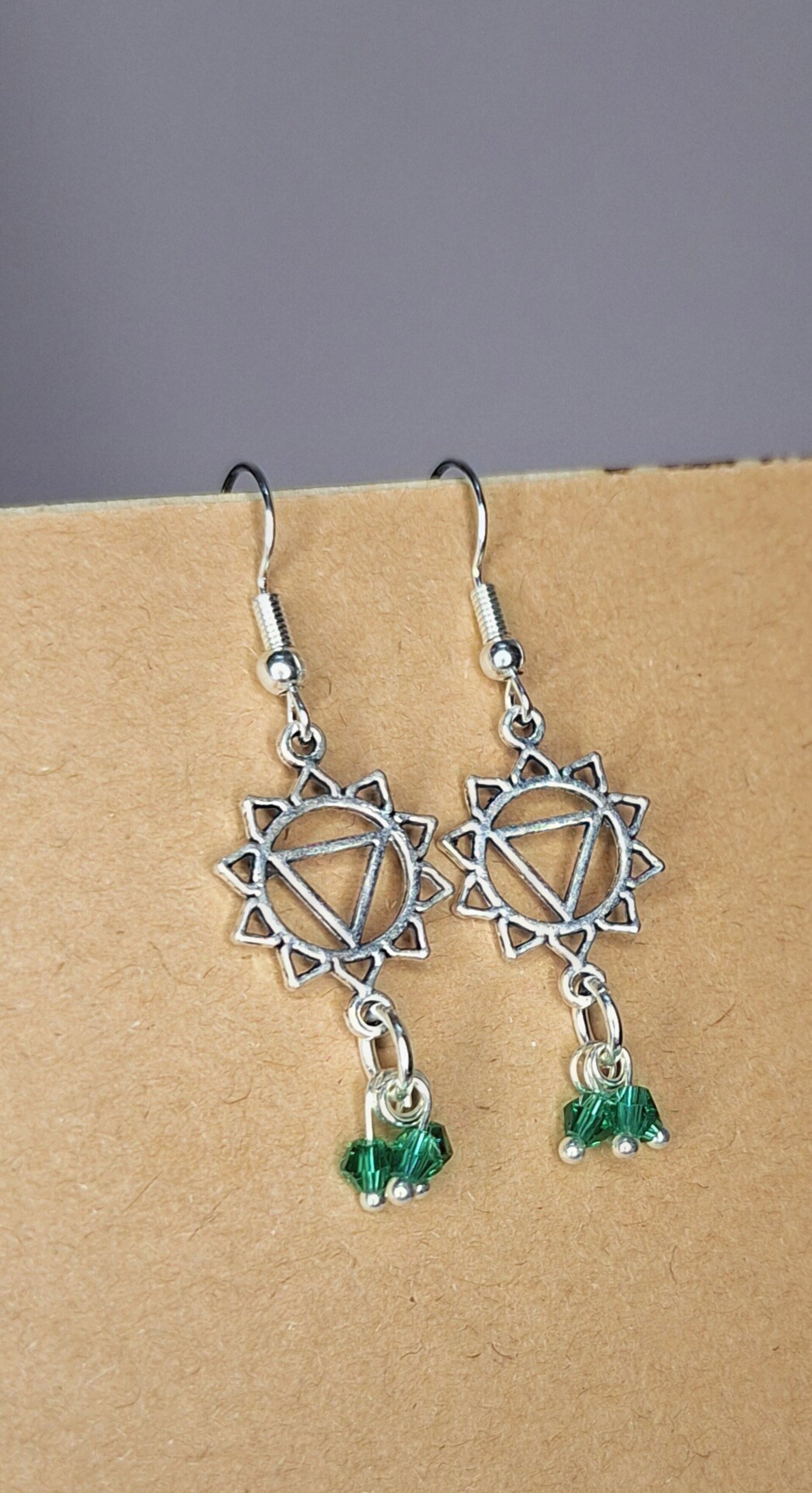 Crystals in green - 2