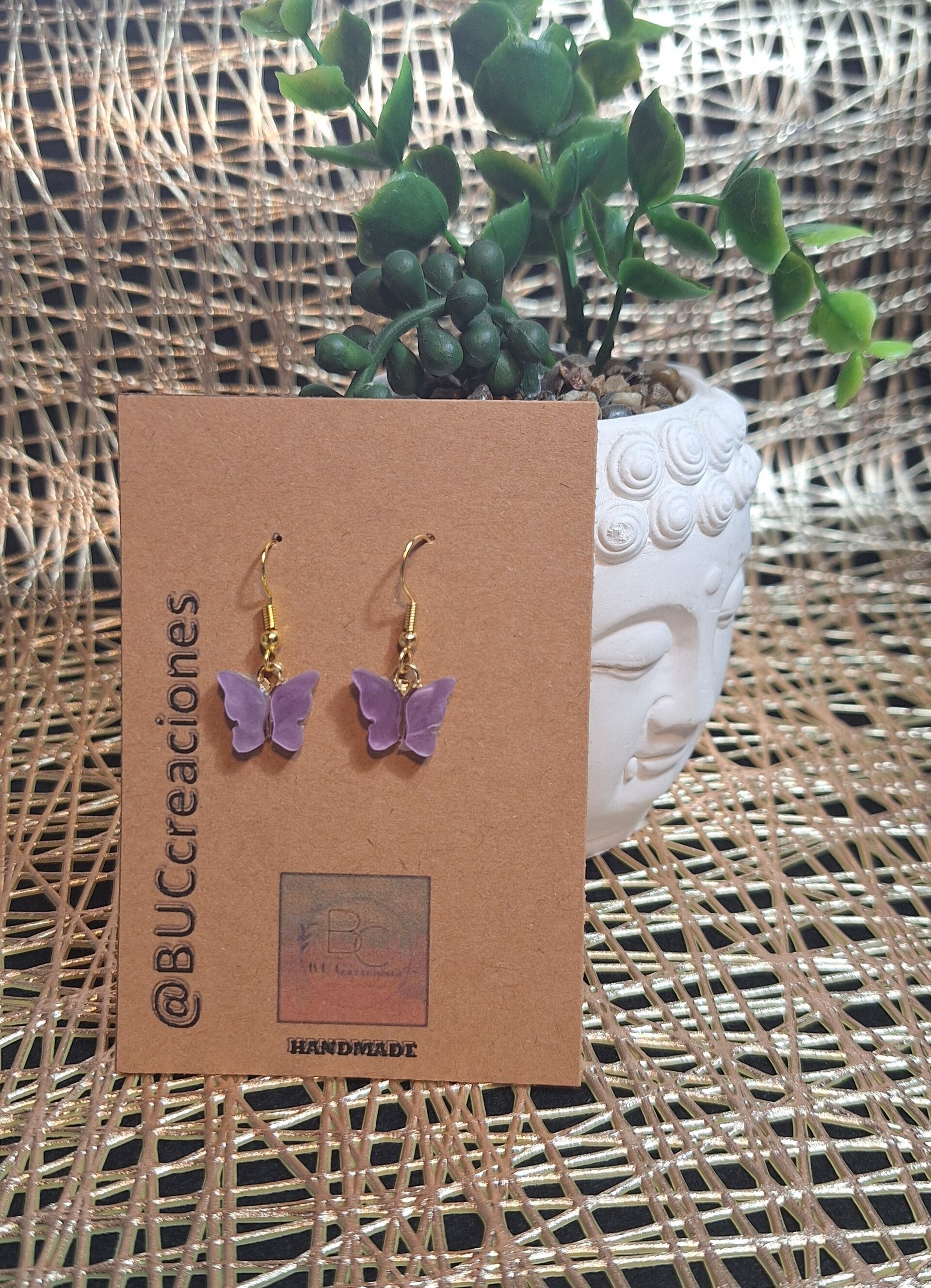 Butterfly in lilac - 1