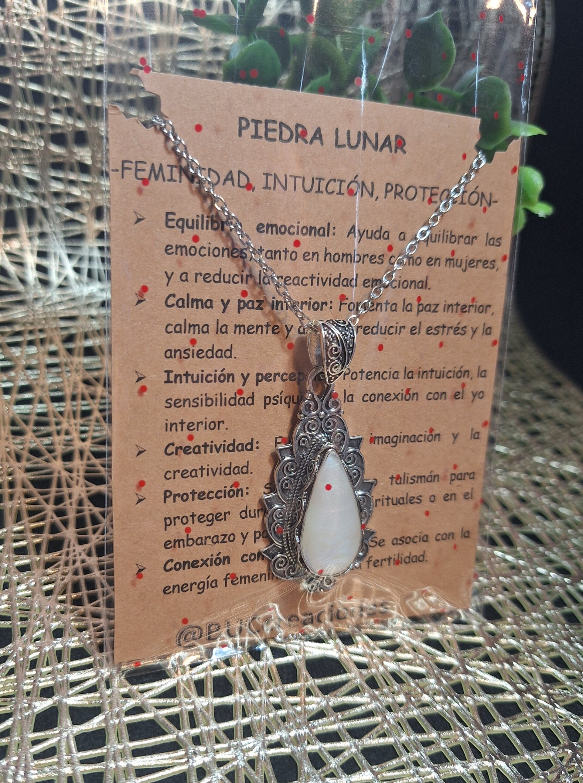 Lágrima  lunar - 2